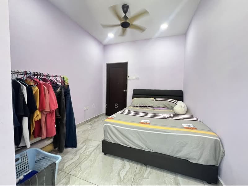2-storey Terraced House for Sale in Senai (Kulai) - Mars Hoe - Bedroom - PropertyGuru.com.my