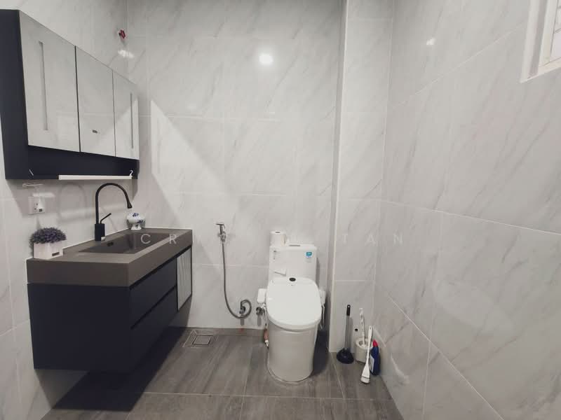 Semi-Detached House for Rent in Taman Serene (Johor Bahru) - Crystal Tan - Bathroom - PropertyGuru.com.my