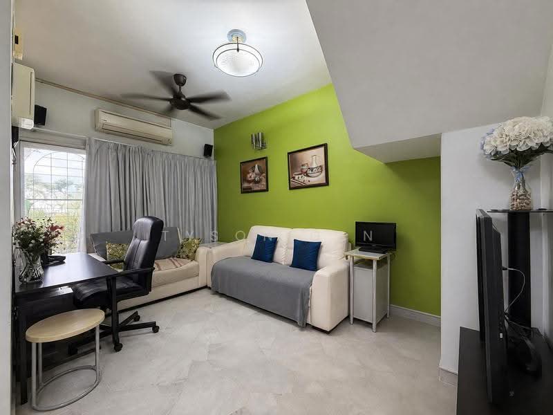 Rumah Teres untuk Dijual di Usj 12 (Subang Jaya) - Tyson Gan - Living Room - PropertyGuru.com.my