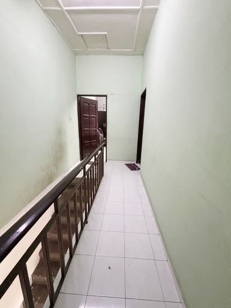 2-storey Terraced House for Sale in Masai (Johor) - Bess Wong - Corridor - PropertyGuru.com.my