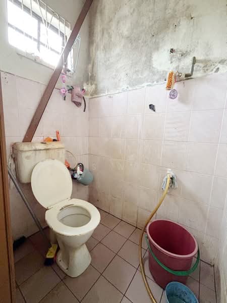 2-storey Terraced House for Sale in Masai (Johor) - Bess Wong - Bathroom - PropertyGuru.com.my