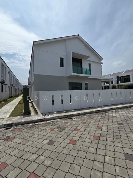 2-storey Terraced House for Sale in Seberang Perai (Penang) - Edwin Chin - Back Lane view - PropertyGuru.com.my