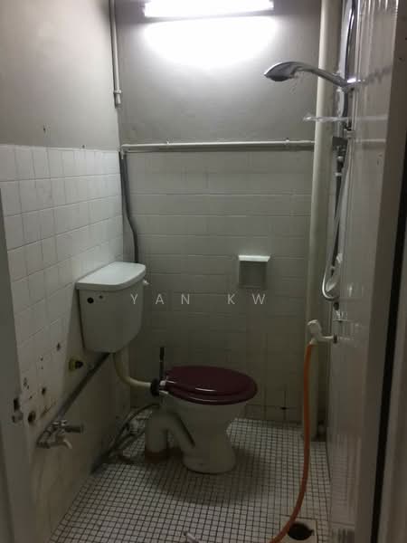 1-storey Terraced House for Sale in Bandar Sri Damansara (Selangor) - Yan KW - Bathroom - PropertyGuru.com.my