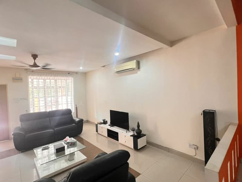 2-storey Terraced House for Sale in Pajam (Negeri Sembilan) - Shaiful Rudy - Living Room - PropertyGuru.com.my