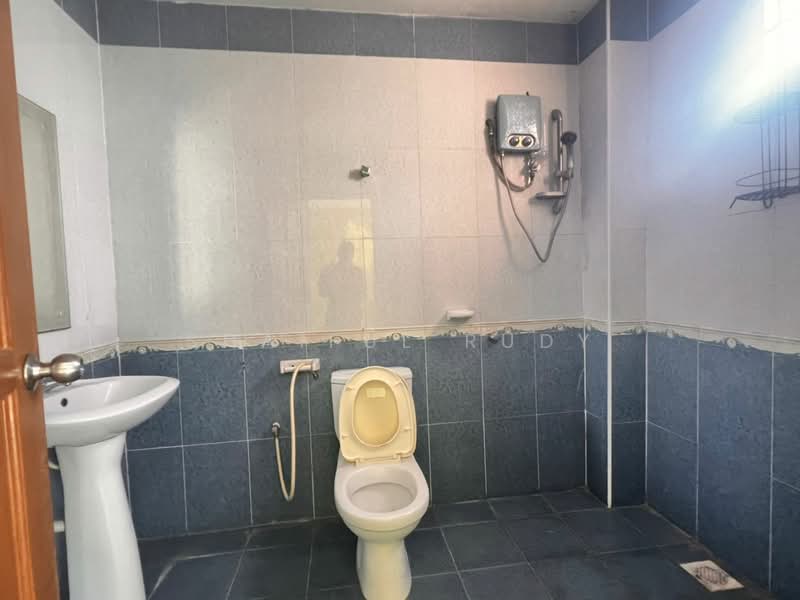 2-storey Terraced House for Sale in Pajam (Negeri Sembilan) - Shaiful Rudy - Bathroom - PropertyGuru.com.my