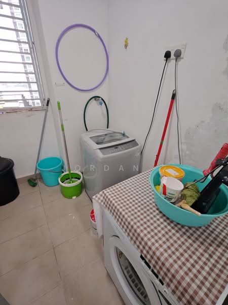 Service Residence for Rent at Tropez Residences - Jordan . - PropertyGuru.com.my