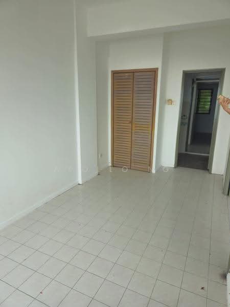 Condominium for Sale at Paradise Lagoon - Apollo Ng - Interior - PropertyGuru.com.my