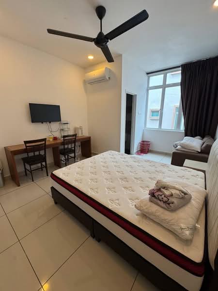 For Rent - Autumn Breeze 3 Storey Superlink XL House, Taman Nusa Sentral