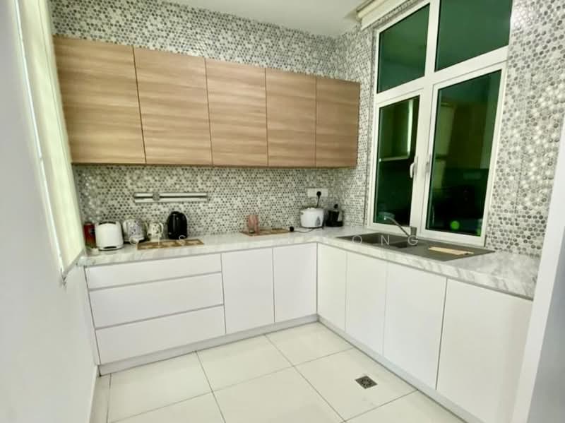 Kondominium untuk Disewa di Gurney Paragon - Giselle Wong - Kitchen - PropertyGuru.com.my