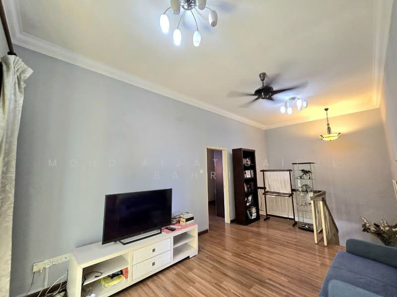 Semi-Detached House for Sale in Saujana Impian (Kajang) - Mohd Aizat Saiful Bahri - Living Room - PropertyGuru.com.my