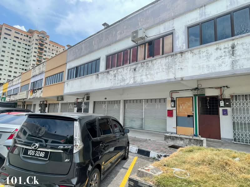 Shop for Sale in Bandar Sungai Emas (Banting) - Hao Kai Khaw - Exterior - PropertyGuru.com.my