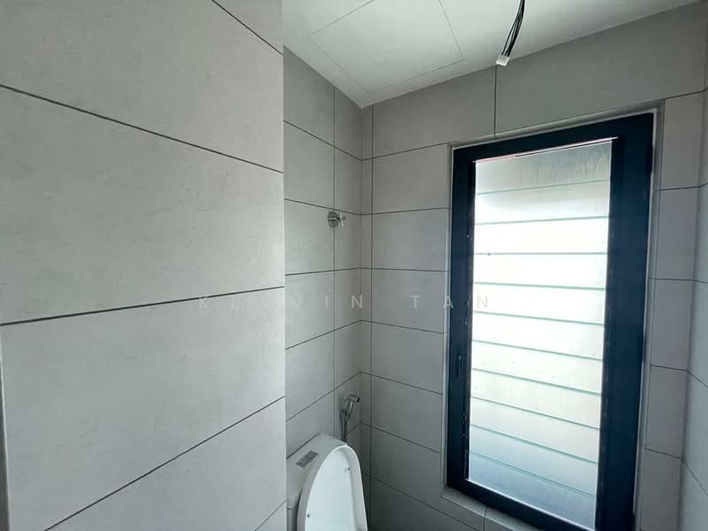 Sinaran @ Utropolis untuk Untuk Disewa - RM 1,400 /bulan, Mac 2026 - Bathroom - PropertyGuru.com.my