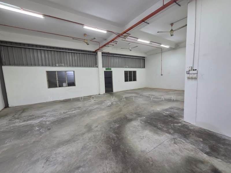Factory for Rent in Balakong (Cheras) - Ngiuo Vai Yan - Interior - PropertyGuru.com.my