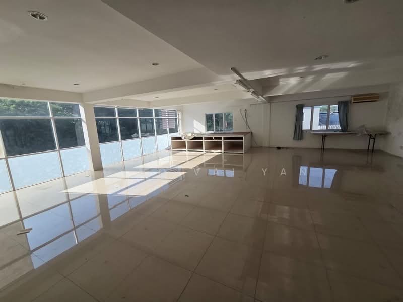 Factory for Rent in Balakong (Cheras) - Ngiuo Vai Yan - Interior - PropertyGuru.com.my