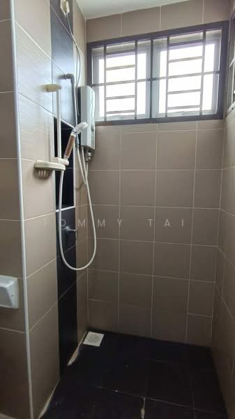 2-storey Terraced House for Rent in Taman Seri Austin (Tebrau) - Tommy Tai - Bathroom - PropertyGuru.com.my