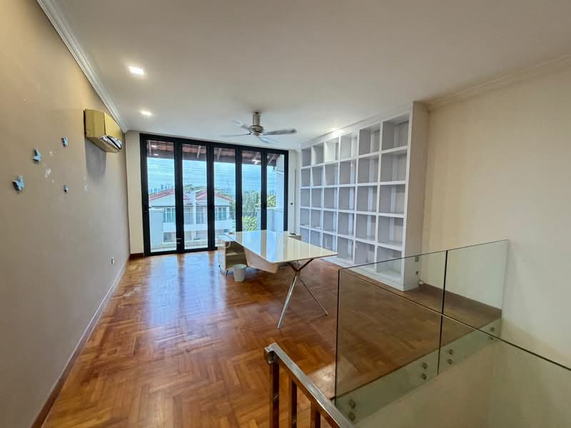 Semi-Detached House for Rent in Taman Redang (Johor Bahru) - Fiona Lai - Living Room - PropertyGuru.com.my