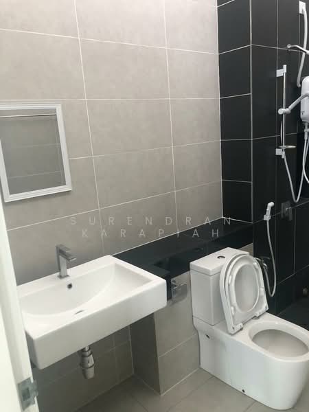 2-storey Terraced House for Sale in Eco Majestic (Semenyih) - Surendran Karapiah - Bathroom - PropertyGuru.com.my