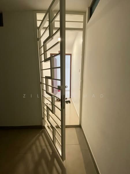 Condominium for Sale at Lake Point Residence - Zilla Ahmad - Entrance - PropertyGuru.com.my