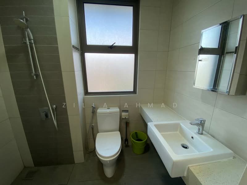 Condominium for Sale at Lake Point Residence - Zilla Ahmad - Bathroom - PropertyGuru.com.my