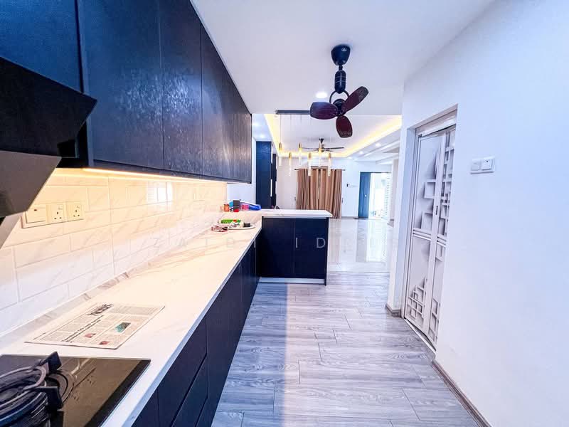 3-storey Terraced House for Sale in Sungai Buloh (Selangor) - Zaidi Idris - Kitchen - PropertyGuru.com.my