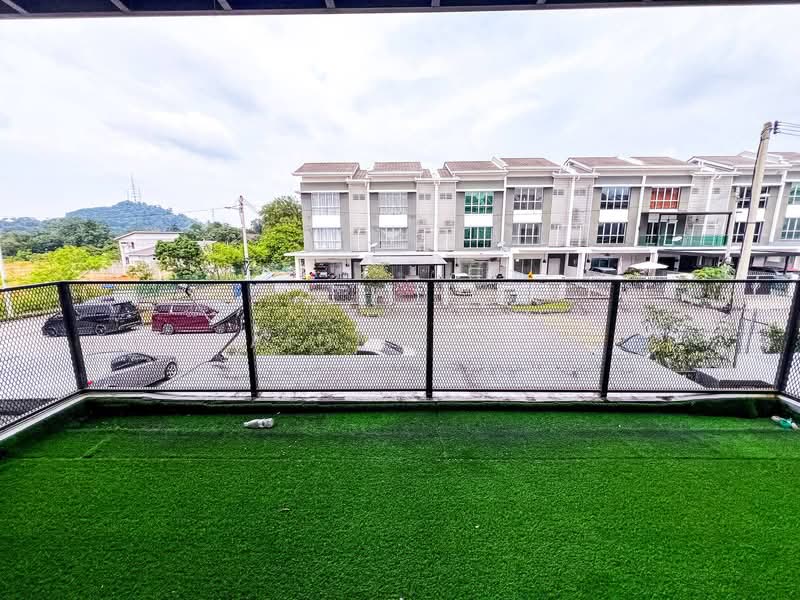 3-storey Terraced House for Sale in Sungai Buloh (Selangor) - Zaidi Idris - Exterior - PropertyGuru.com.my