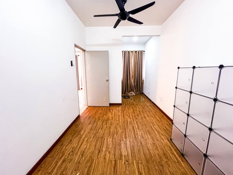 3-storey Terraced House for Sale in Sungai Buloh (Selangor) - Zaidi Idris - Interior - PropertyGuru.com.my