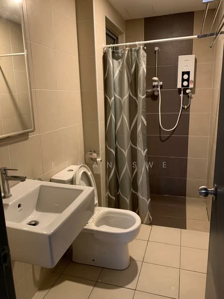 Condominium for Sale at Casa Tropicana - Ethan Swe - Bathroom - PropertyGuru.com.my