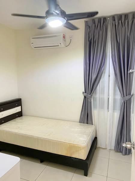D' Larkin Residence untuk Untuk Disewa - RM 2,200 /bulan, Mac 2026 - Bedroom - PropertyGuru.com.my