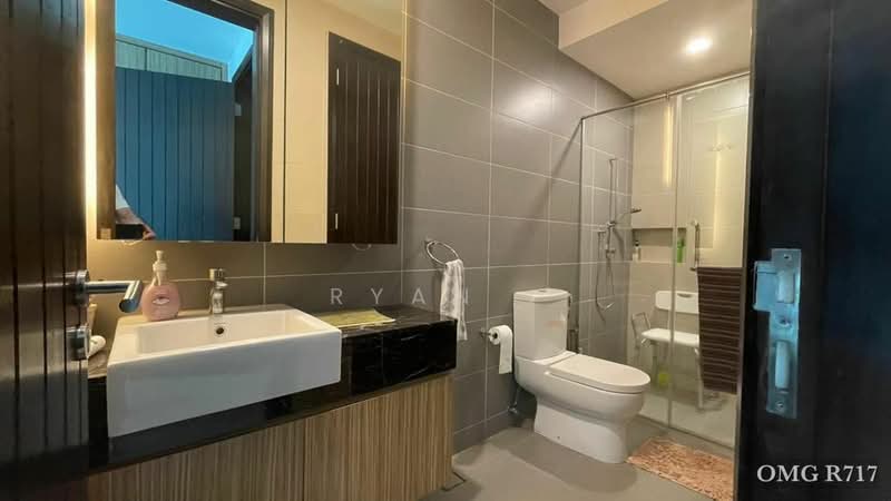 3-storey Terraced House for Rent in Setia Alam (Selangor) - Ryan . - Bathroom - PropertyGuru.com.my