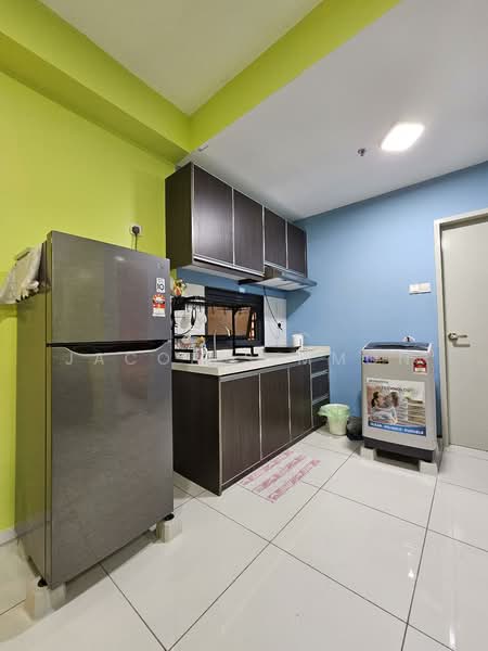 Horizon Suites untuk Untuk Disewa - RM 1,300 /bulan, Apr 2026 - Kitchen - PropertyGuru.com.my