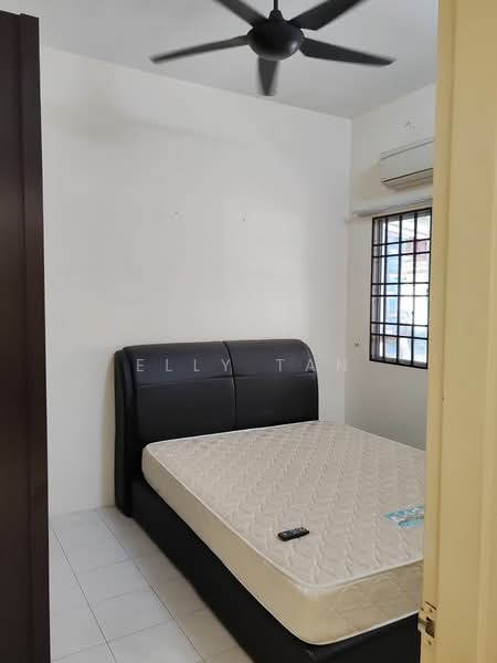 2-storey Terraced House for Rent in Setia Impian (Setia Alam) - Elly Tan - Bedroom - PropertyGuru.com.my