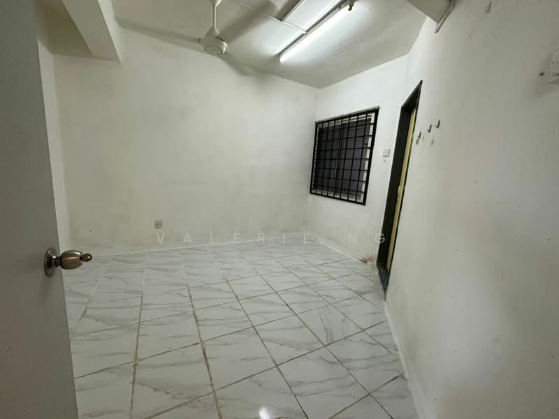 Apartment for Sale at Nova II - Valerie Ng - Interior - PropertyGuru.com.my