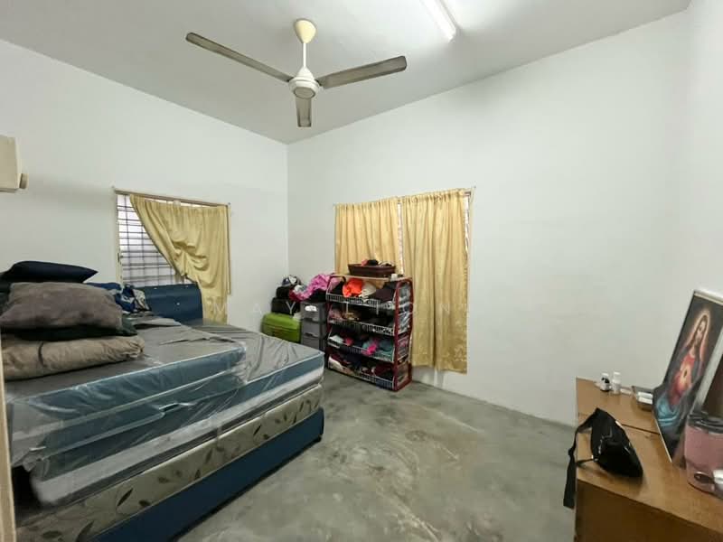 Sungai Bakau , Rawang untuk Untuk Dijual - RM 480,000, Mac 2026 - Bedroom - PropertyGuru.com.my