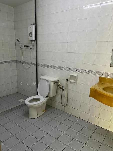 Condominium for Sale at Polo Park - Regina Khor - Bathroom - PropertyGuru.com.my