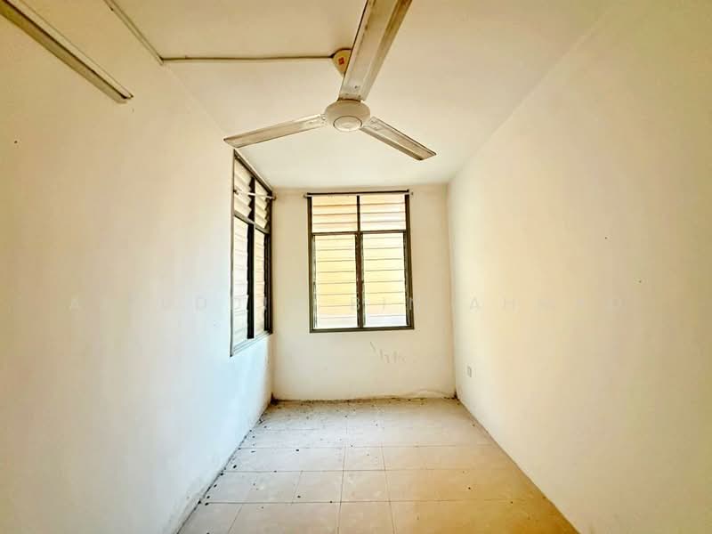 Flat for Sale at Pangsapuri Seroja - Aizuddin bin Ahmad - Interior - PropertyGuru.com.my