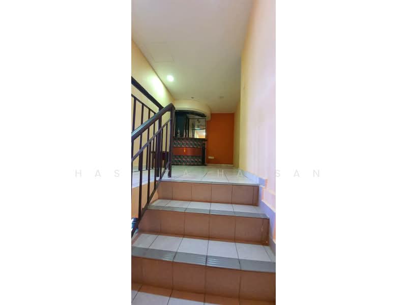 Pangsapuri Jati untuk Untuk Dijual - RM 625,000, Mac 2026 - Entrance - PropertyGuru.com.my