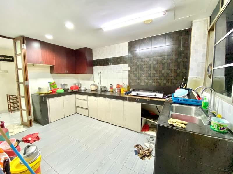 Pangsapuri Jati untuk Untuk Dijual - RM 625,000, Mac 2026 - Kitchen - PropertyGuru.com.my