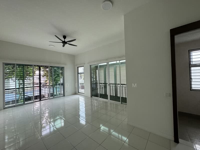 2-storey Terraced House for Sale in Bandar Saujana Putra (Tanjong Duabelas) - Edelin Lim - PropertyGuru.com.my