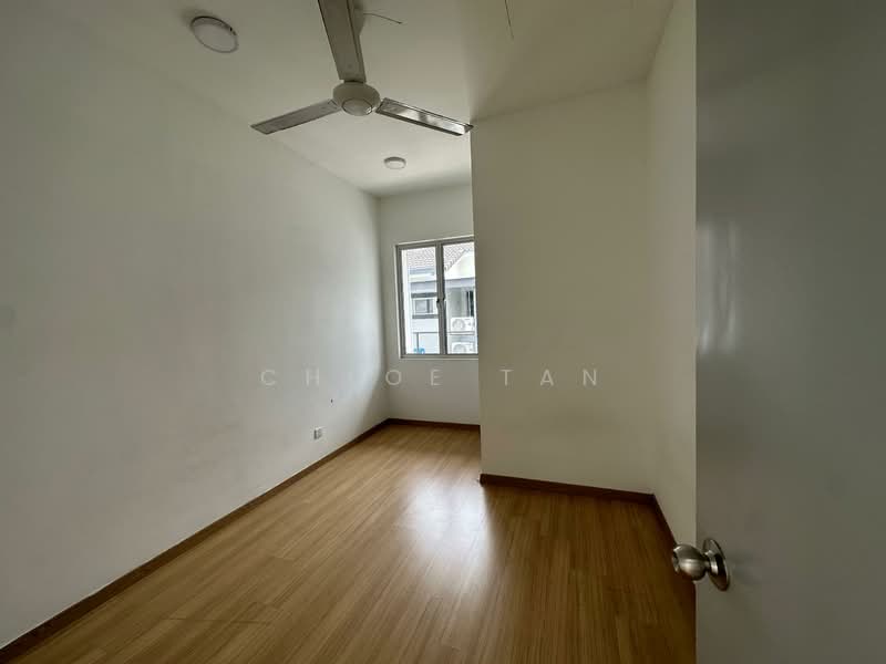 Untuk Disewa - SETIA BAYUEMAS