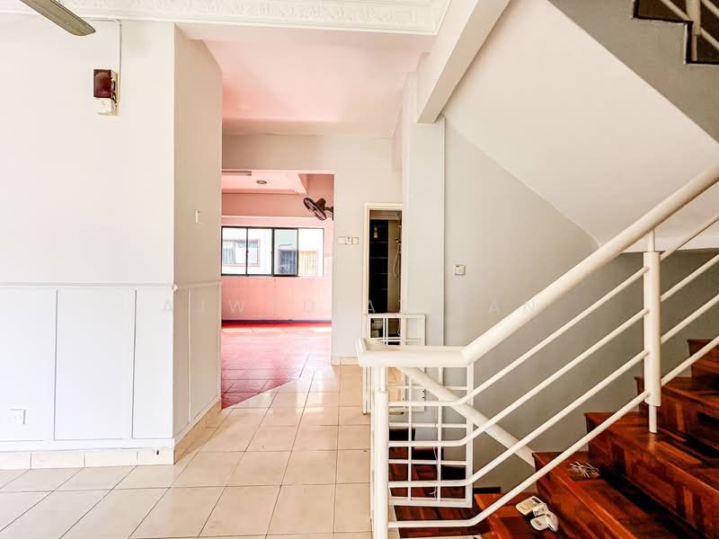 Villa Laman Tasik untuk Untuk Dijual - RM 570,000, Mac 2026 - Interior - PropertyGuru.com.my