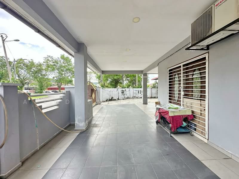 Semi-Detached House for Sale in Rawang (Selangor) - Aizuddin bin Ahmad - Exterior - PropertyGuru.com.my