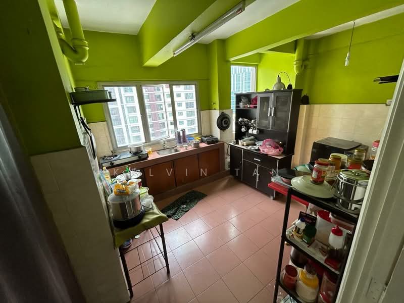 Condominium for Sale at Crescent Court - Kelvin Tan - Kitchen - PropertyGuru.com.my