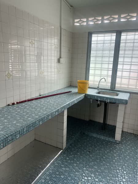 Kepong Baru untuk Untuk Disewa - RM 2,300 /bulan, Mac 2026 - Kitchen - PropertyGuru.com.my
