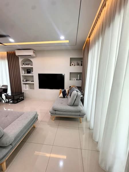 3-storey Terraced House for Rent in Cyberjaya (Selangor) - Asna Abdul Rahman - Living Room - PropertyGuru.com.my