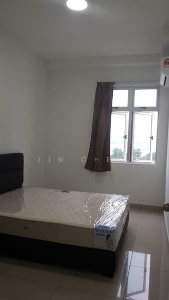 Service Residence for Sale at Meridin Bayvue Serviced Apartment - Jin Chew - Bedroom - PropertyGuru.com.my