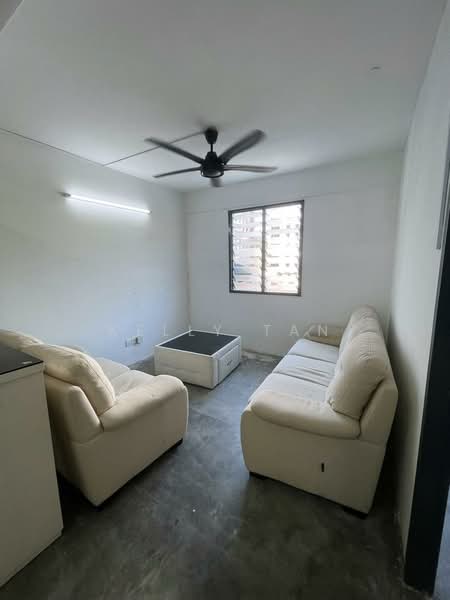 Apartment for Rent at Taman Alor Vista - Kelly Tan - Living Room - PropertyGuru.com.my