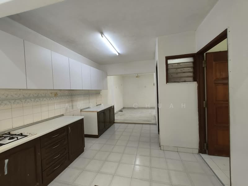 2-storey Terraced House for Sale in SS18 (Subang Jaya) - Lauran Chuah - Kitchen - PropertyGuru.com.my