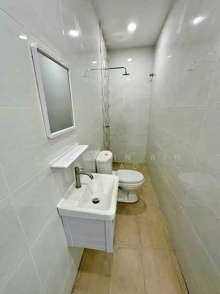 Taman Koperasi Cuepacs untuk Untuk Dijual - RM 1,070,000, Mac 2026 - Bathroom - PropertyGuru.com.my