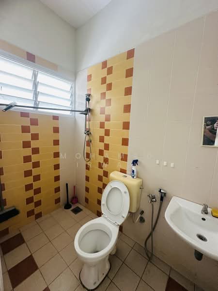 Botani palma, Bandar Seri Botani untuk Untuk Dijual - RM 370,000, Mac 2026 - Bathroom - PropertyGuru.com.my