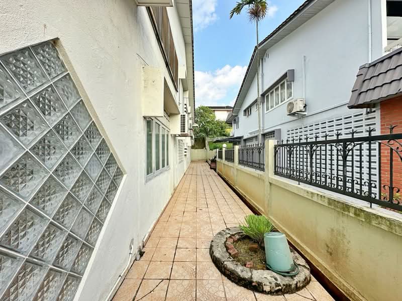 Bungalow for Sale in Puchong (Selangor) - Aizuddin bin Ahmad - Exterior - PropertyGuru.com.my